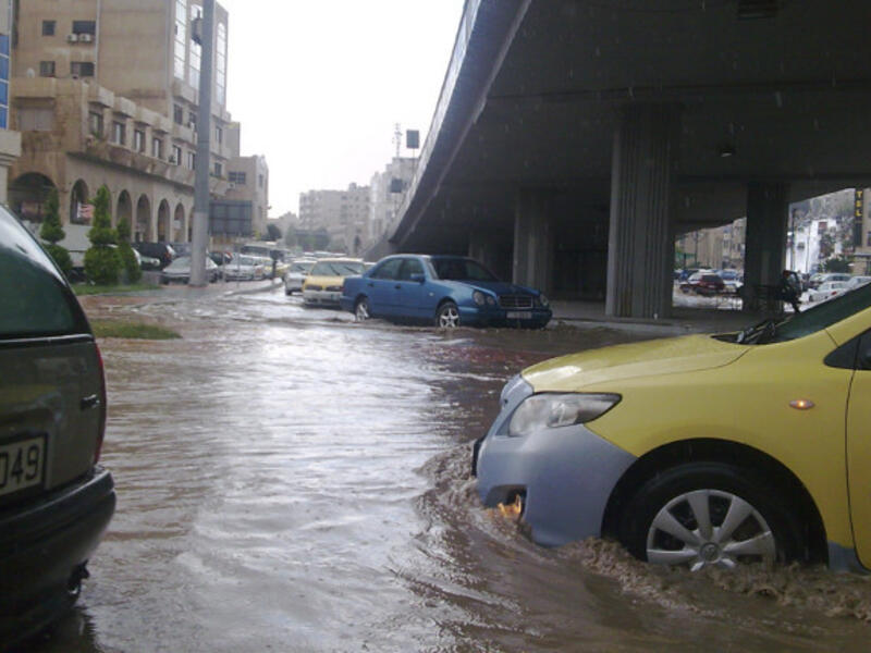‘It’s raining’: I know this. In fact, I’m trying to catch a taxi right now so I can get out of it. Fortunately this isn’t such a common occurrence in Amman; unfortunately, when it rains it pours. Best time for business I hear you say to the back of the car? Well whose livelihood is it?!