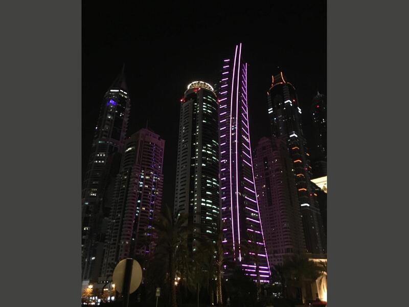 The Ocean Heights residential tower is 310m high and was once planned to be much shorter. The first version of the tower proposed by DAMAS Properties Co. had only 38 floors and second 50. Now with a total of 83 floors, this impressive curved structure stands as the fifth-tallest residential building in the world.