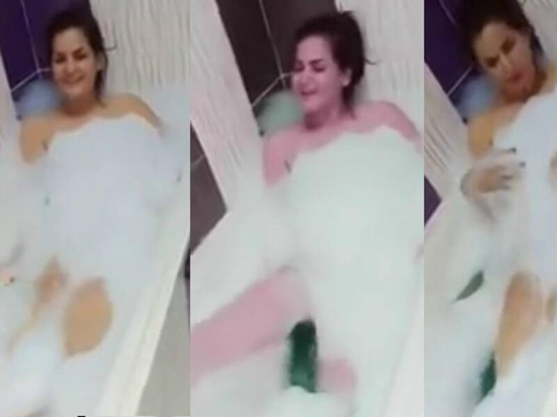 Sama Al Masri congratulated Muslims for Eid Al Adha while being naked in a bathtub (Source: samaelmasrii - Instagram)