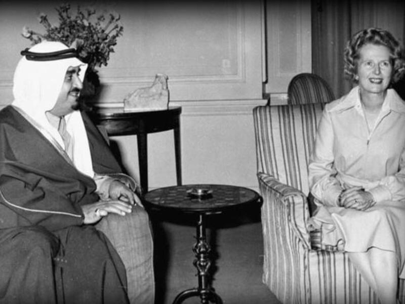 Margaret Thatcher sits down with King Fahd bin Abdul Aziz of Saudi Arabia at 10 Downing Street, London