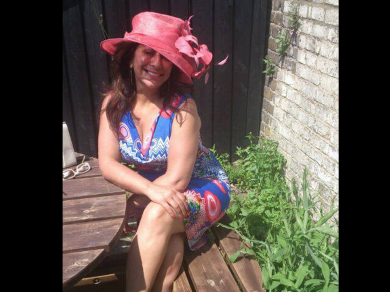 Even mamas keep it stylish! 