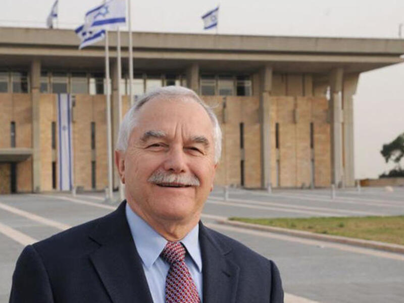 Yair Shamir