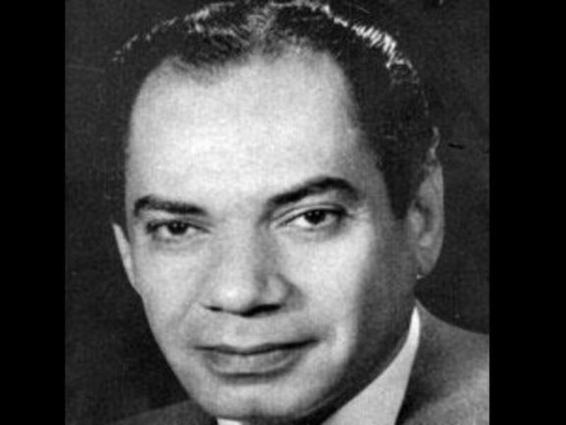 She was married to another industry insider: Zaki Fateen Abdel-Wahab, in 1981, the son of Fateen Abdel-Wahab (film director)
 and Leila Mourad. This marriage had a shelf life of only five months.