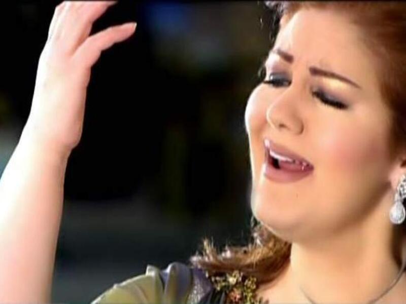 Mayada Hanawi: This famous Syrian singer called on radio air for the chaos in Syria to end, broadcasting a show about her national songs. She celebrated the achievements of Assad.
