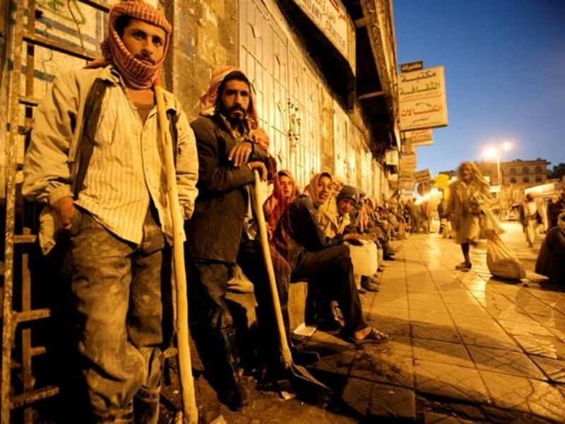 Arabs Got Issues: unemployed Yemenis crowd