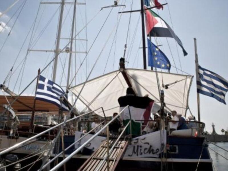 More Israeli propaganda waged included some blatant lie campaigns, like a gay Palestine supporter
refused entry to flotilla, and hyperbole & psycho-babble as waged in a YouTube-broadcast shrink-interview with a paranoid
'Israel', in the form of a sexy woman suffering flotilla syndrome.