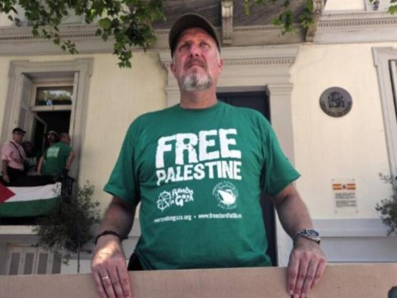 Going where some oldies had gone before! Many of the delegates to this peaceful mission had taken leave
from work to be here and after numerous delays and bureaucratic tie-ups got stranded.  By now, resuming  their land-lives. 
Old-timers were returnees from a successful  2008  sailing into Gaza.