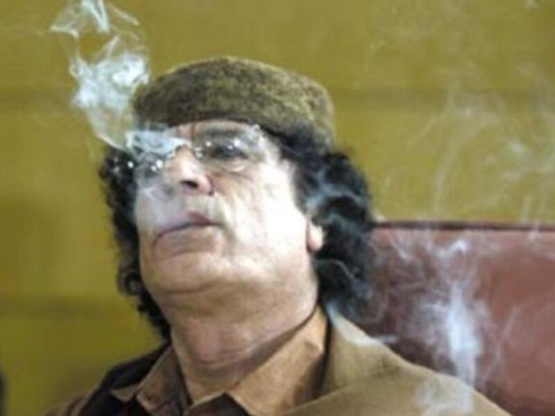 We know we all smoke in the Middle East but we expect a dignitary and leader in the public eye to do so more discreetly