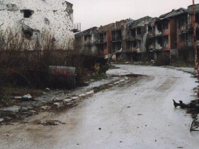 Sarejevo in ruins: Bosnia gets compared to Syria Houla massacre.