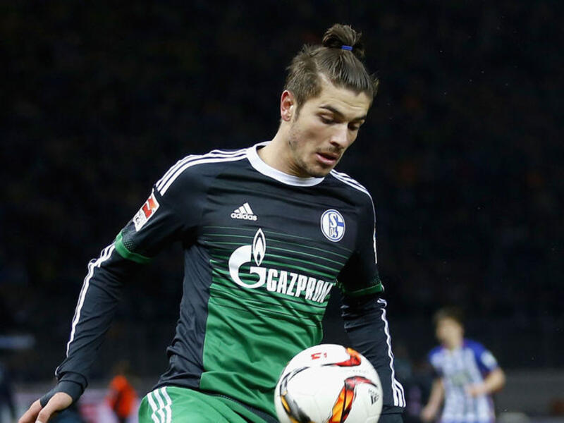 المدافع الألماني رومان نيوشتادر (شالكه)