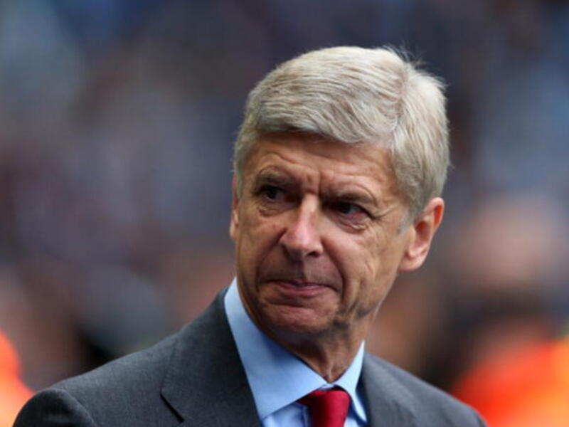 الفرنسي آرسين فينغر (آرسنال) برصيد 11693 نقطة.