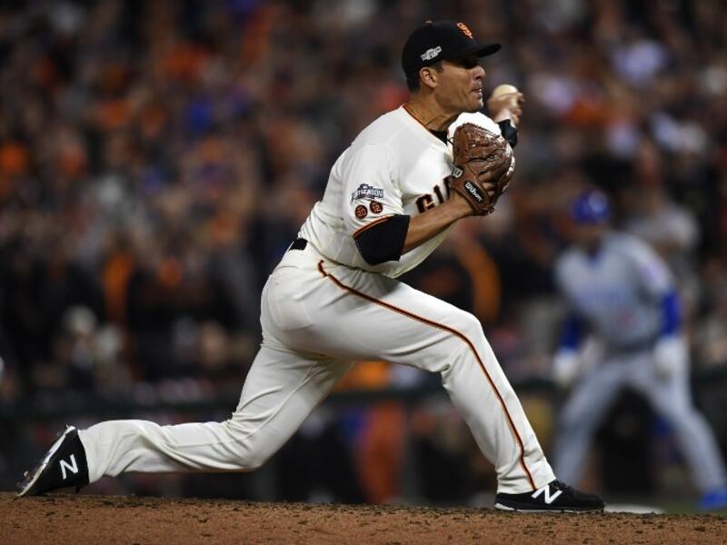 7- البايسبول: يصل عدد مشجيعها إلى 500 مليون نسمة حول العالم، وتشتهر بصورة شبة تامة في اليابان والولايات المتحدة الأميركية.