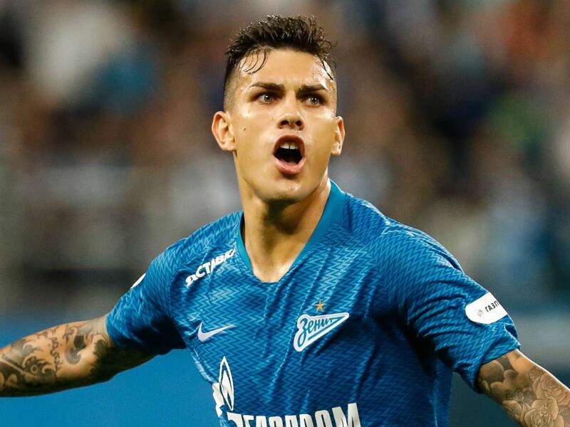 لاعب الوسط الأرجنتيني لياندرو باريديس (زينيت) - الأندية المهتمة: تشيلسي