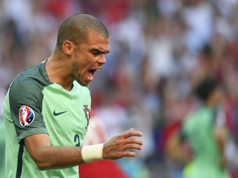 المدافع البرتغالي بيبي