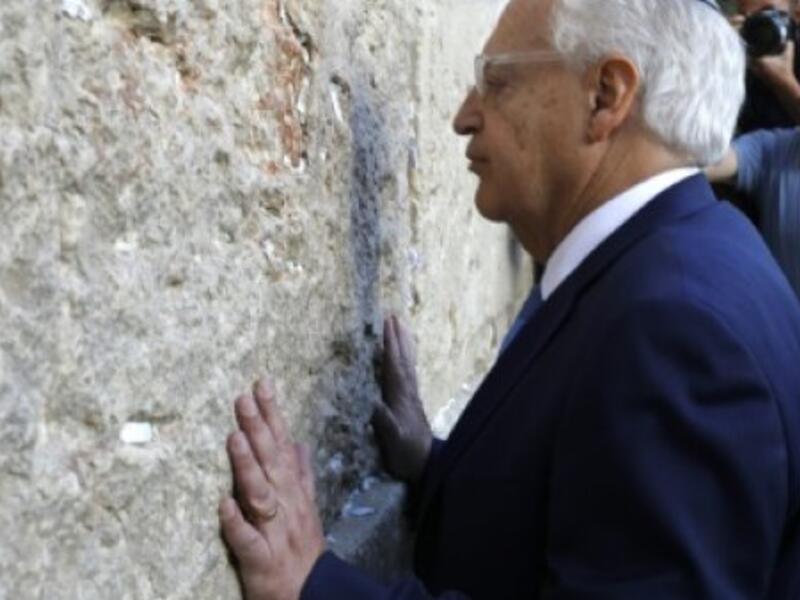 US ambassador David Friedman visits the Western Wall in the old city of Jerusalem (AFP/File Photo)	