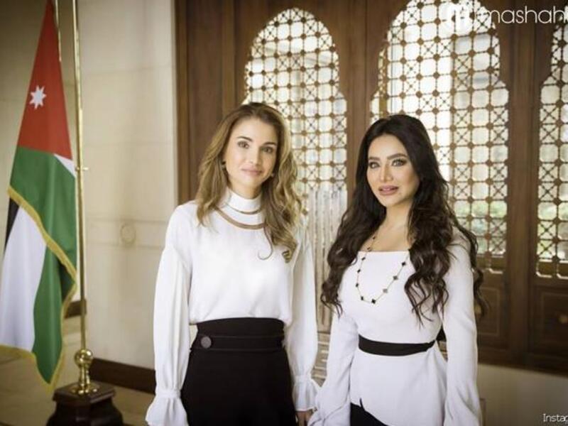  Lujain Oman shared a message about  Queen Rania of Jordan  (Source: Lujain Oman/  Instagram) 