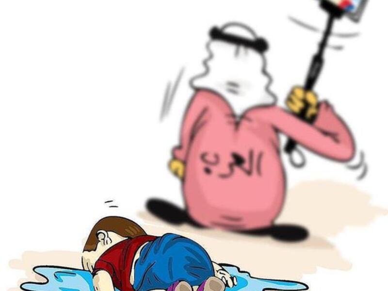 علق الداعية الدكتور عائض القرني على الصورة قائلا : غرق هذا الطفل السوري هارباً من الموت شهادة على موت الضمير العالمي