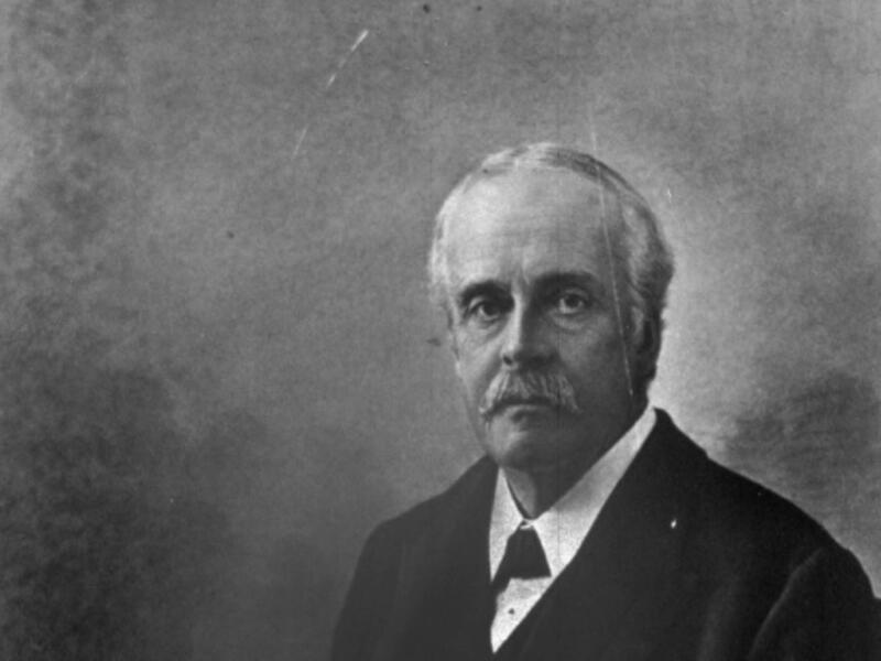 Arthur Balfour in 1917 (AFP)