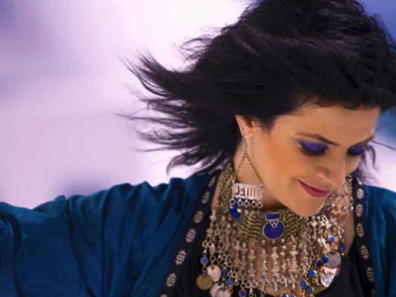 	تخرجت من المعهد العالي للموسيقى في موسكو ولها 13 ألبومات معظمها من وحي الثورة الفلسطينية