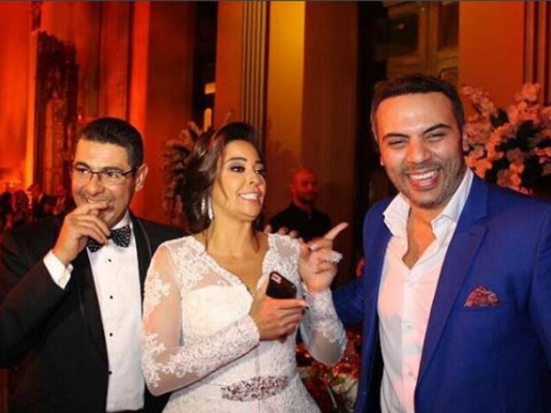احتفلت داليا البحيري بحفل زفافها على أحد رجال الأعلام بعيدا عن أعين الإعلام وفاجأت البحيرى جمهورها ومحبيها وعدد أيضا كبير من زملائها بالوسط الفنى بحفل الزفاف الذى اقتصر على المقربين منها فقط ومنهم: هانى رمزى ونيللى كريم ومحمد الشقنقيرى وحنان مطاوع وزوجها.