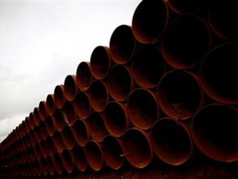 Saudi production reached a 31-year high at 9.923 million barrels per day (bpd) in March, marginally more than Russia's 9.920 million bpd