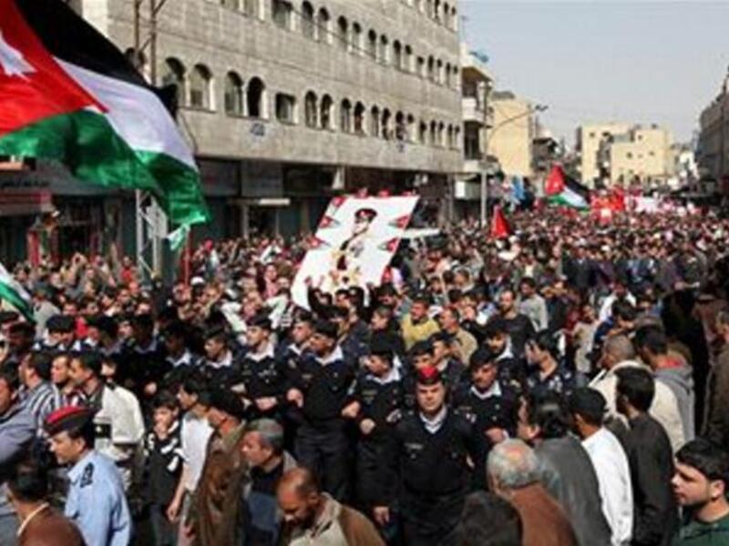 The government on Sunday said that there will be no compromise regarding its position on teachers’ demands for a pay raise