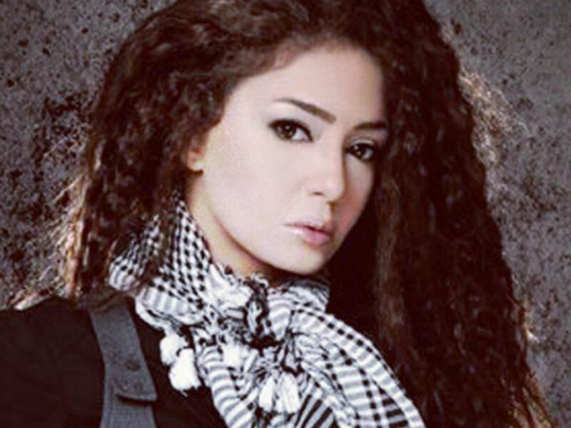 Actress Mirna Al Mohandes wore the hijab for a while during her illness before she took off her hijab and 