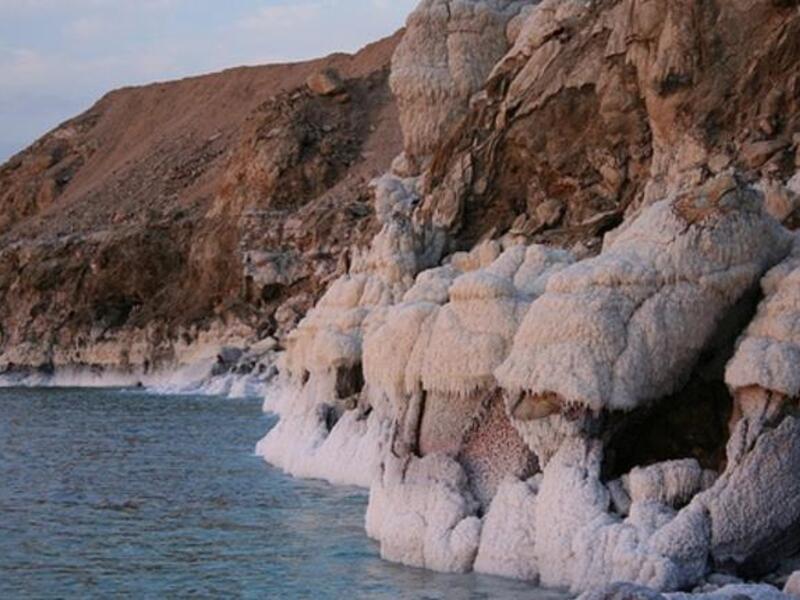 The Jordanian version of the Dead Sea-Red Sea canal will channel 1.9 billion cubic meters of water per day from the Red Sea to the Dead Sea once the final agreement has been signed. [greenprophet]