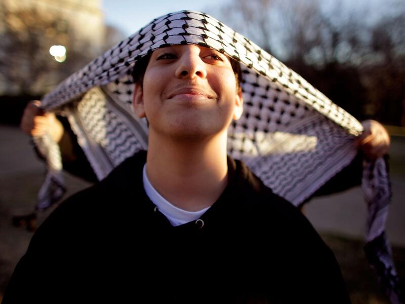 Salim al-Kadi’s bulletproof “K29 Keffiyeh” weaves a sinister new symbolism into the traditional Arab headpiece.  (AFP/Chip Somodevilla)