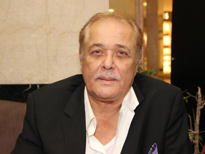 محمود عبدالعزيز:
توفي الممثل المصري في 13 نوفمبر/تشرين الثاني، والذي اشتهر بشخصية "رأفت الهجان"، بعد أن قدم أكثر من 80 فيلمًا سينمائيًا.