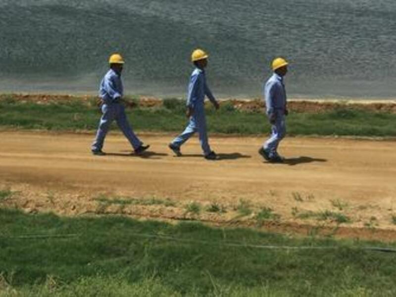 Construction workers in Saudi Arabia