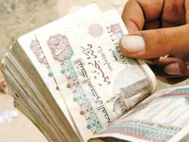 The International Monetary Fund, or IMF, urged GCC regulators to continue to ensure that banks maintain higher capital than required by minimum international standards. 
