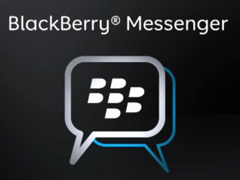 Storage problems with phone have arisen where saved text messages and e-mails have just vanished out of the blue