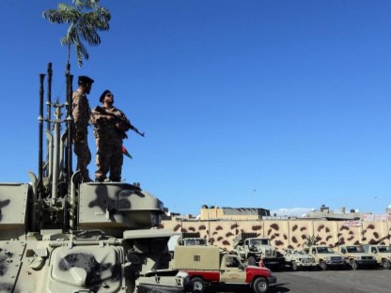 The deal could help bolster the authority of the weak central Libyan government in the face of the country’s powerful militias, most of which have drawn their members from the former rebels who fought against Qaddafi.