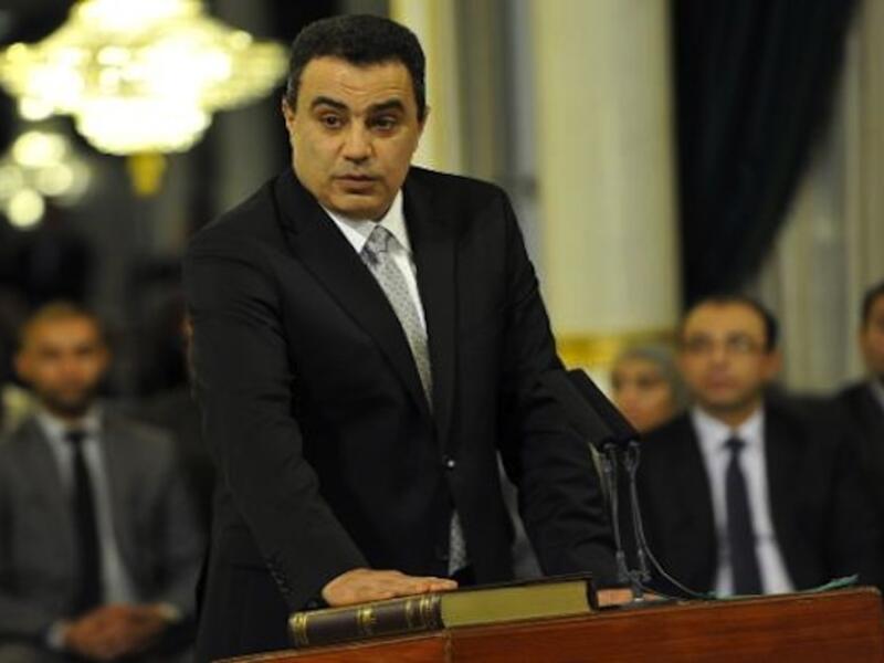 Tunisian Industry Minister Mehdi Jomaa takes an oath of office on March 13, 2013 at the Carthage Palace in Tunis (AFP/File, Fethi Belaid)