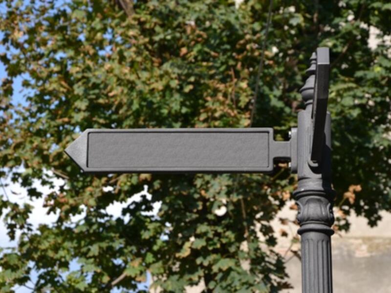 Citizens will help choose new, preferably Arabic names for Riyadh's streets (Shutterstock)