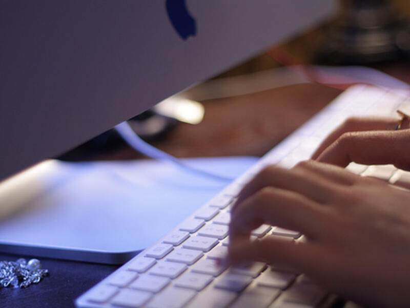 For 2014, Arab bloggers are ringing out their dirty laundry and ringing in the New Year.