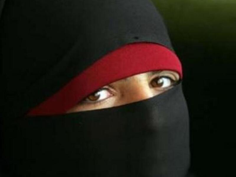 A Muslim woman tries the Niqab for a day, " I don’t think I’ve ever felt less special. "