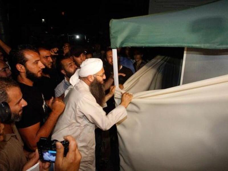 Sheikh Ahmad al-Assir ended his sit-in without achieving his goal (Photo: Hasan Bahsoun)