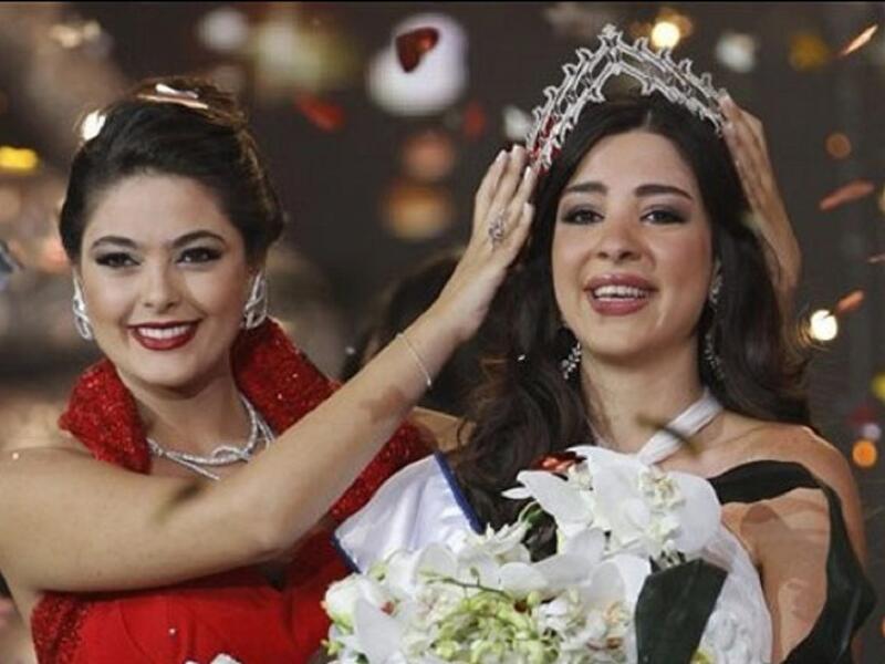 رهف عبد الله: ملكة جمال لبنان 2010 فازت باللقب وهي في 22 من العمر، درست إدارة الأعمال في الجامعة اللبنانية الأميركية.