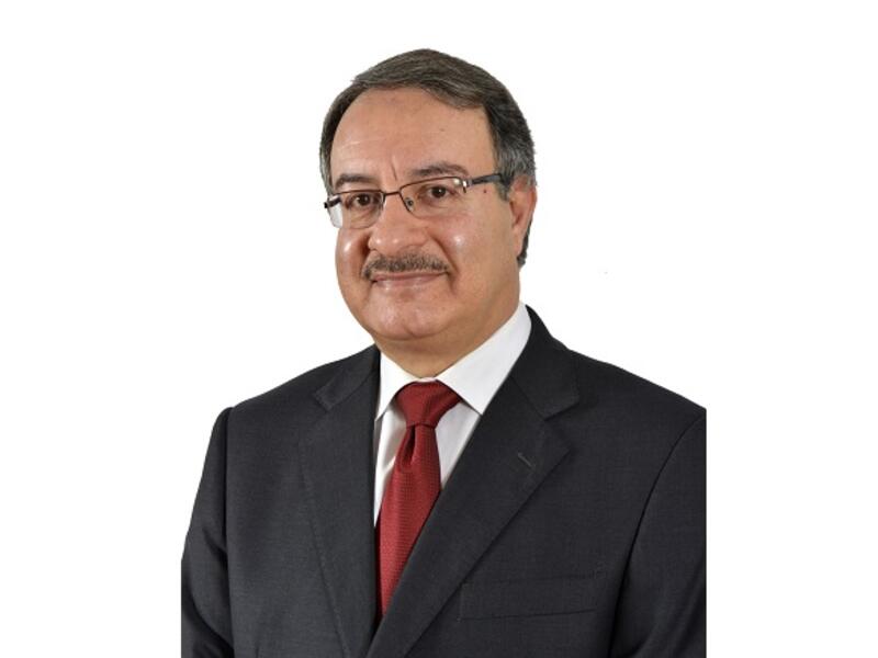 الرئيس التنفيذي لمجموعة الإثمار السيد أحمد عبدالرحيم