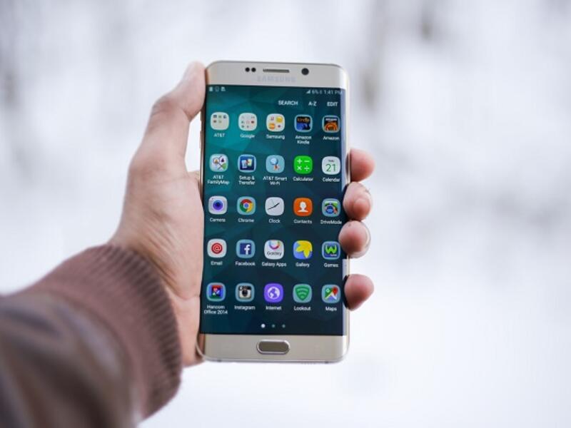 Samsung dominates the MENA region's mobile market with 38 percent market share. (Pixabay) 