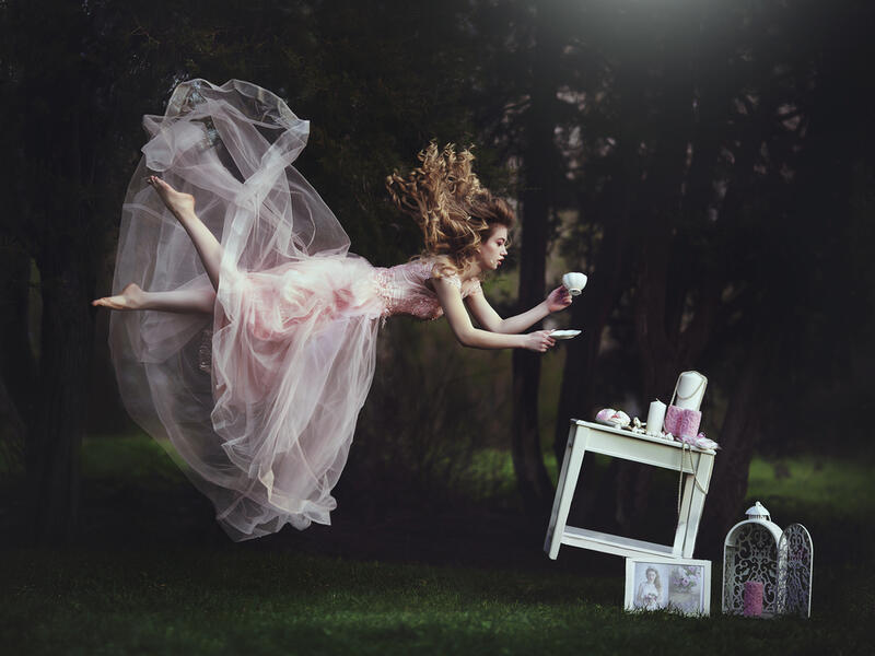 Alice in Wonderland (Shutterstock)	