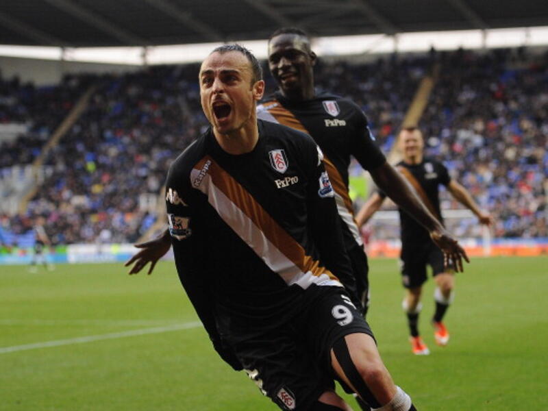 المهاجم البلغاري ديميتار بيرباتوف (توتنهام ومانشستر يونايتد وفولهام): تميز بأسلوب فريد من نوعه، منظم وهادئ ويمتلك من القدرات الذهنية ما يجعله إضافة في أي مباراة، كانت أفضل لحظاته مع سبيرز عام 2007 عندما أحرز هدفاً صاروخياً مميزاً في شباك تشارلتون.