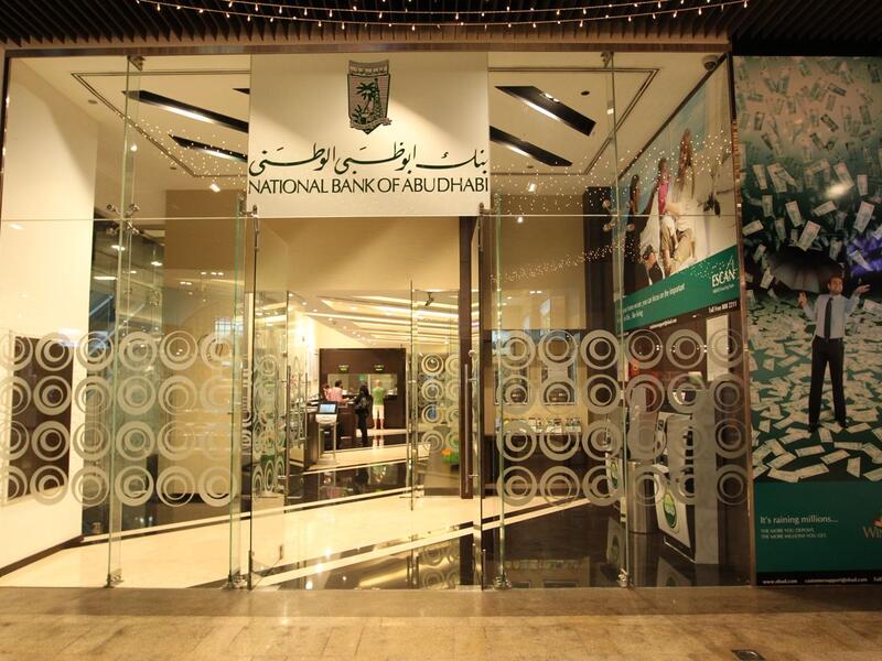 جاء بنك أبو ظبي الوطني NBAD بالمركز الثامن، بـ إجمالي إيرادات بلغت 3.1 مليار دولار، وأصول بقيمة 81.8 مليار دولار، بينما بلغت القيمة السوقية لها 12.4 مليار دولار، وذلك بنهاية العام المالي المُنقضي 2012م.