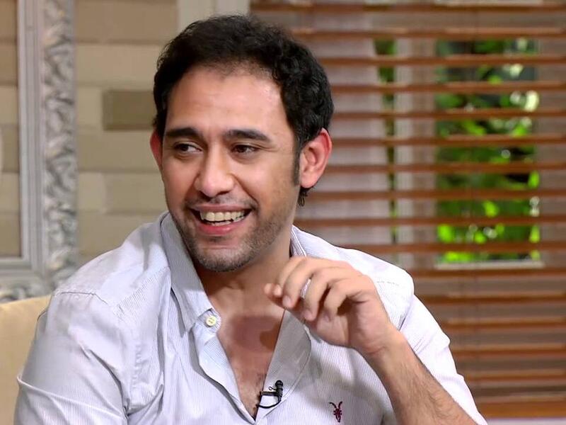 قام الملحن عمرو مصطفى بغناء جزء من أغنيته الجديدة والتي تحمل اسم "كراكيب" في أحد البرامج التلفزيونية. والأغنية من كلمات أحمد حسن راؤول وألحان عمرو مصطفى وستكون ضمن ألبوم عمرو مصطفى الجديد الذي أعلن أنه سيطلقه مطلع عام 2017.