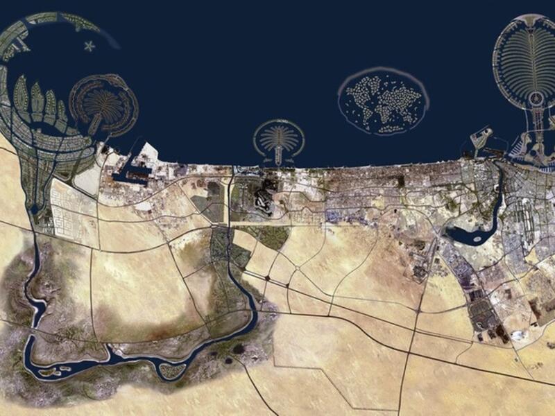 لم تصنع الطبيعة هذه الجزر بالطبع، بل صنعها الإنسان، وهي أكبر جزر اصطناعية في التاريخ.
