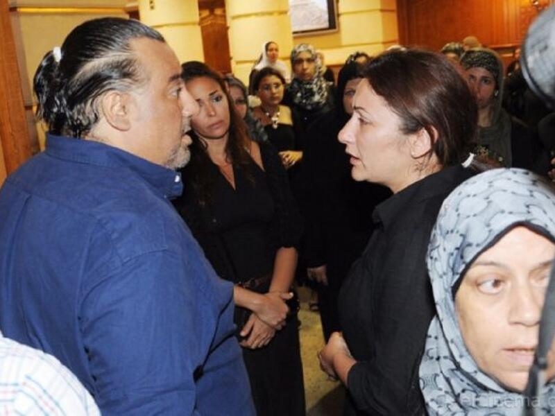 فقدت الفنانة جيهان فاضل زوجها قبل سنوات ودخلت بحالة حزن عميقة بسبب وفاته.

