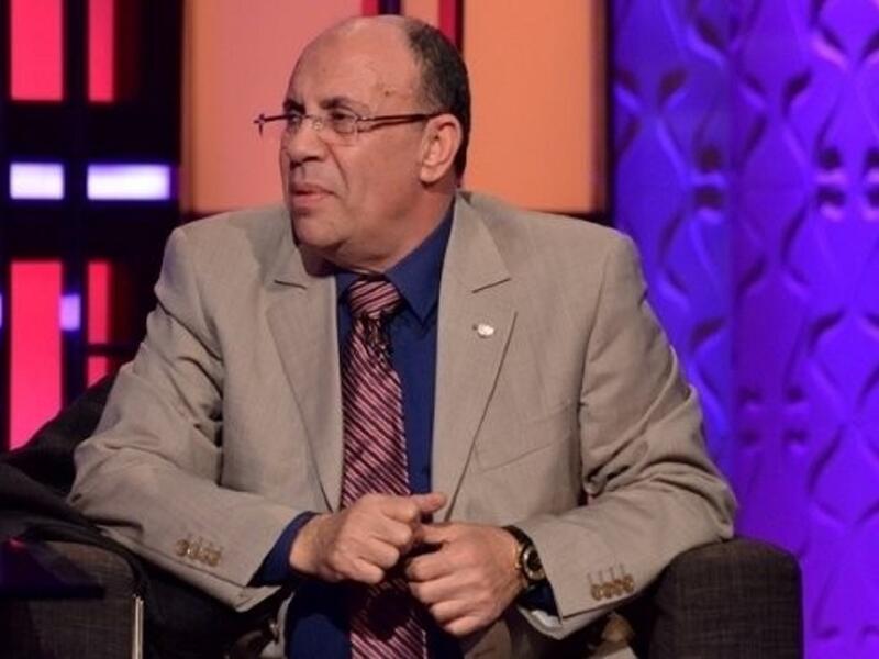 لا يحق للزوج محاسبة زوجته الخائنة: فتوى أصدرها الداعية الإسلامي مبروك عطية، في إحدى حلقات برنامج 'يحدث في مصر'على قناة  mbc، قال فيها 'إذا خانت المرأة زوجها فهذا ذنب بينها وبين الله ولا يحق لزوجها أن يحاسبها عليه'، ما أثار حفيظة العديد من العلماء.