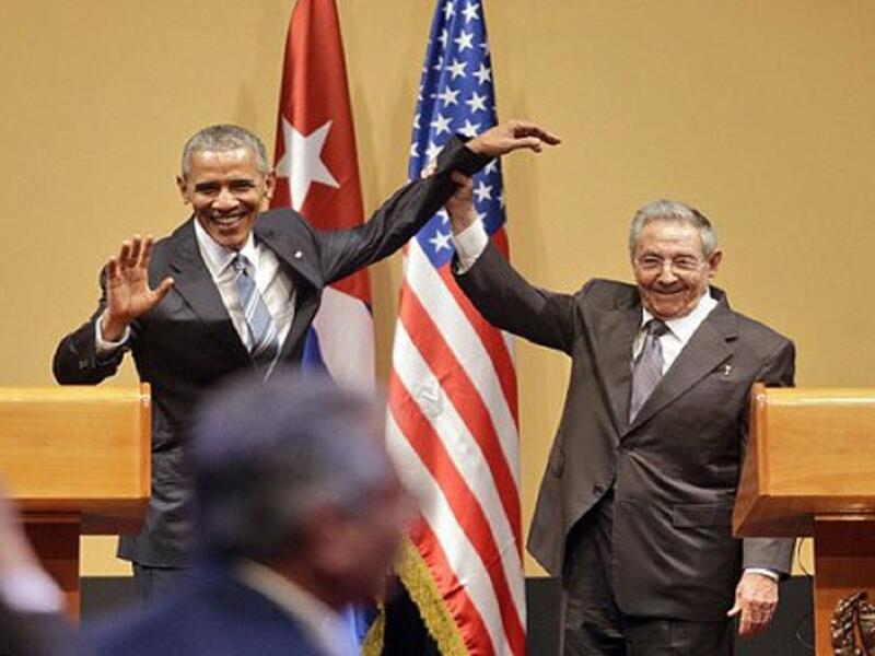 "اتفاقية تطبيع العلاقات مع كوبا" قال ترامب إنه "سيعيد التفاوض فيها للتوصل إلى واحدة أفضل". وفي ديسمبر/ كانون أول 2014، أعلن الرئيس أوباما، عودة العلاقات بين واشنطن وهافانا، بعد قطيعة زادت على نصف قرن بدأت إثر الثورة الكوبية عام 1959.